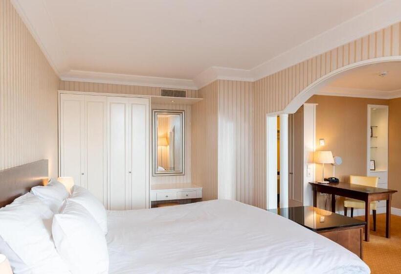 סוויטת ג'וניור םע נוף, Van Der Valk Palace Hotel Noordwijk