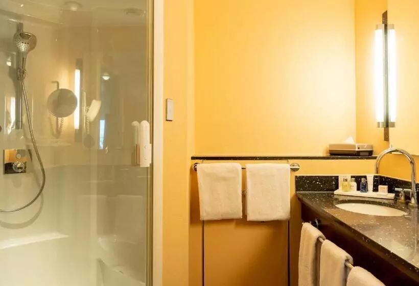 Standard Room with Balcony, Van Der Valk Palace Hotel Noordwijk