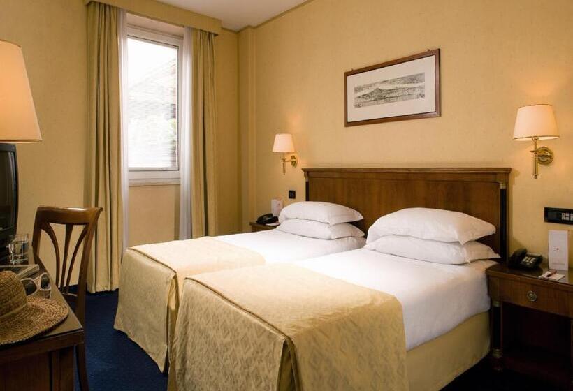 اتاق کلاسیک, Ramada By Wyndham Naples