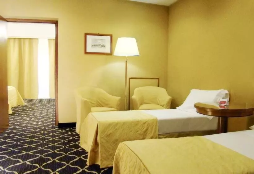 ファミリールーム, Ramada By Wyndham Naples