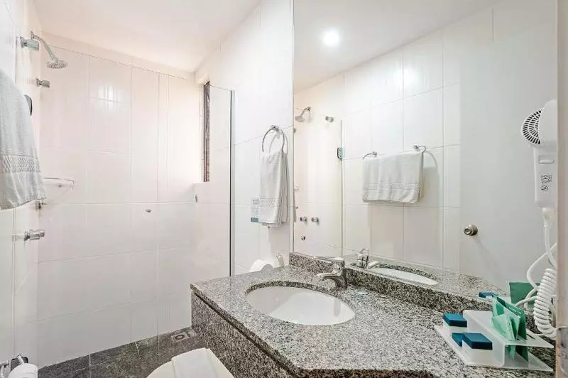 اتاق سوپریور, Slaviero Curitiba Shopping