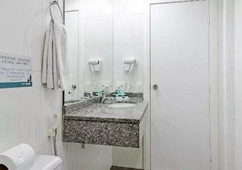 اتاق سوپریور, Slaviero Curitiba Shopping