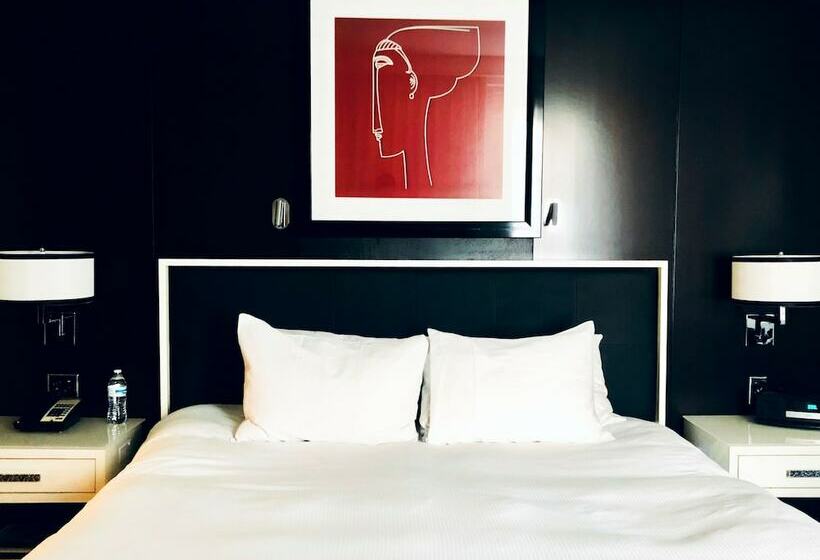 디럭스 룸, Sofitel Lafayette Square Washington Dc