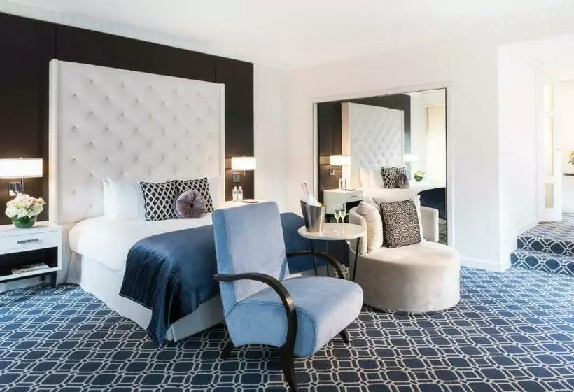 Prestige Suite