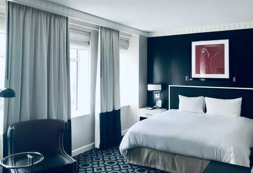 اتاق لوکس با تخت بزرگ, Sofitel Lafayette Square Washington Dc