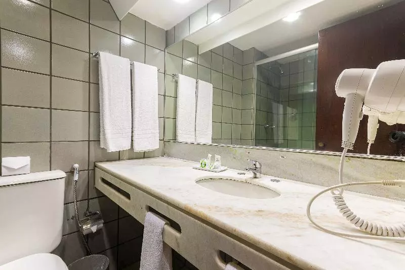 سوئیت جونیور با تخت بزرگ, Sofitel Lafayette Square Washington Dc