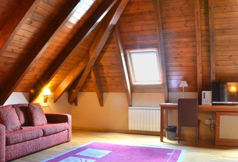 Полулюкс с Гидромассажем, Spa Acevi Val D’aran