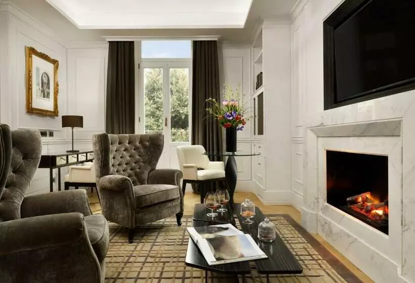 スイート, Splendide Royal   The Leading Hotels Of The World