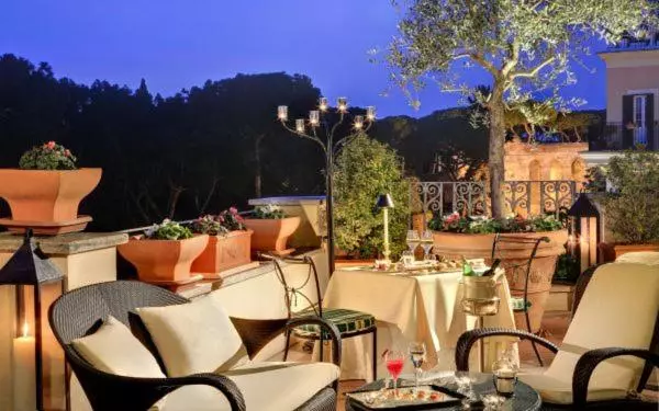 テラス付スイート, Splendide Royal   The Leading Hotels Of The World