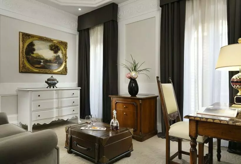 テラス付スイート, Splendide Royal   The Leading Hotels Of The World