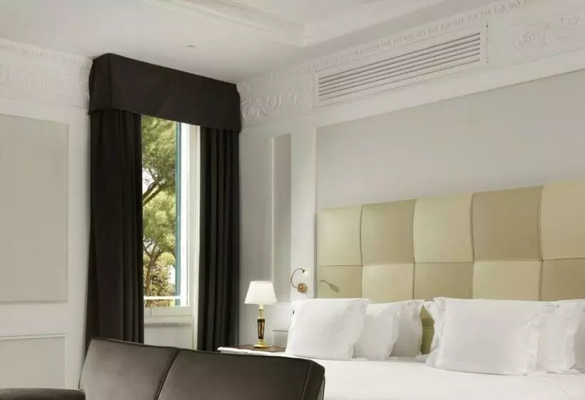 スイート, Splendide Royal   The Leading Hotels Of The World