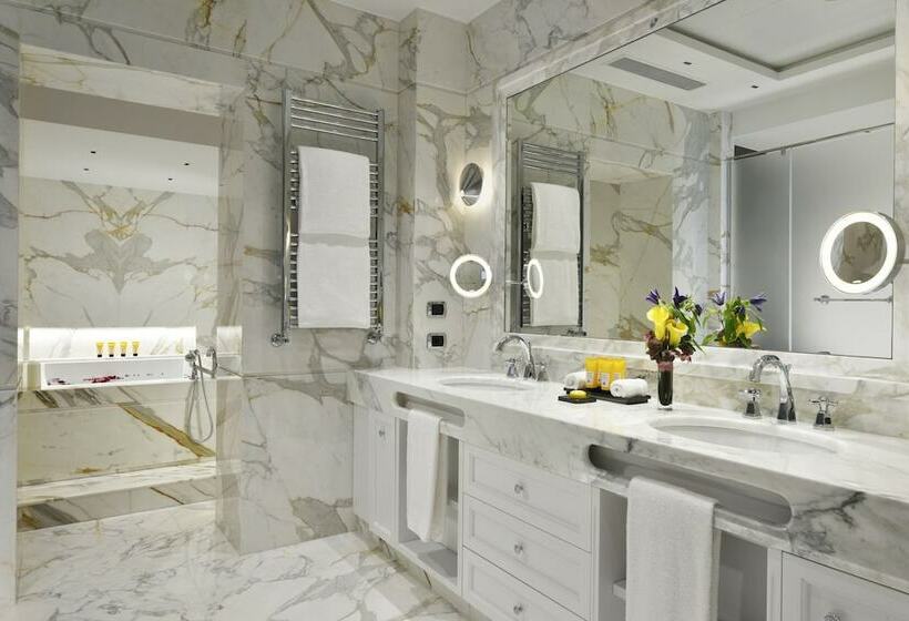 스위트, Splendide Royal   The Leading Hotels Of The World