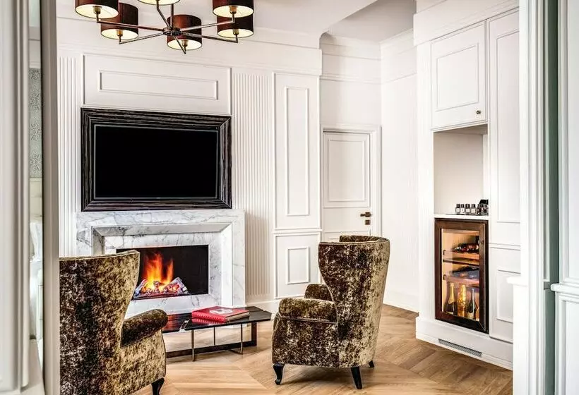 スイート, Splendide Royal   The Leading Hotels Of The World