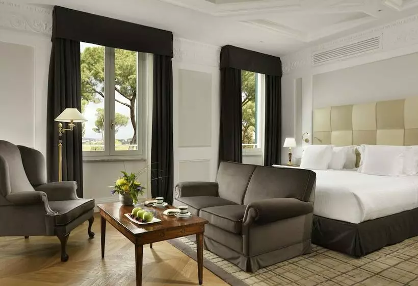 ジュニアスイート, Splendide Royal   The Leading Hotels Of The World