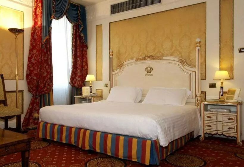 スーペリアールーム, Splendide Royal   The Leading Hotels Of The World