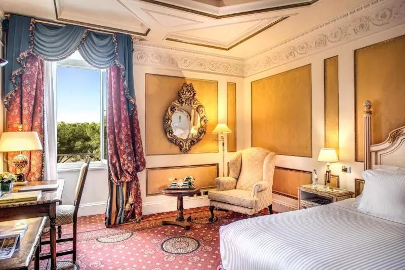 スーペリアールーム, Splendide Royal   The Leading Hotels Of The World