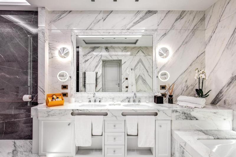 Quarto Superior, Splendide Royal   The Leading Hotels Of The World