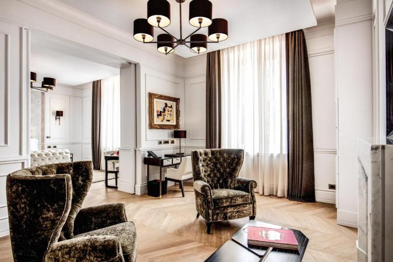 테라스 주니어 스위트, Splendide Royal   The Leading Hotels Of The World