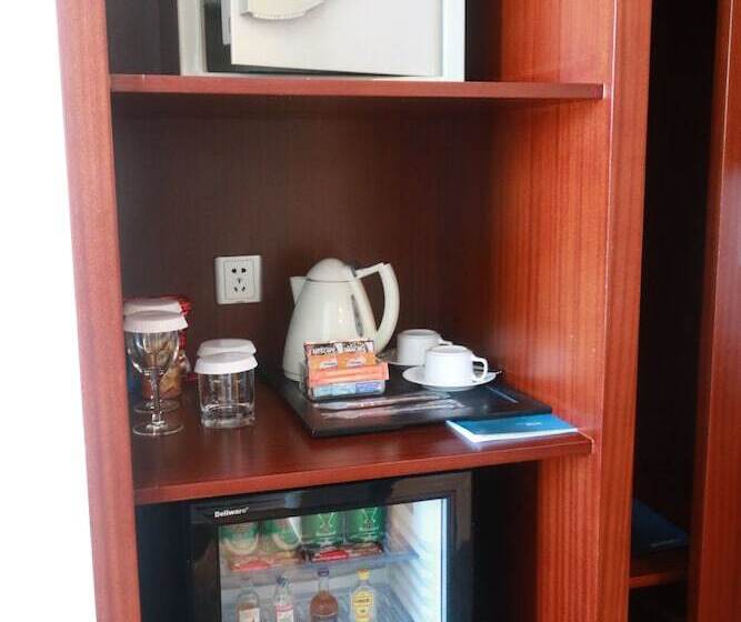 اتاق استاندارد, Novotel Atlantis Shanghai   Breakfast In The Clouds With River View In The Revolving Restaurant