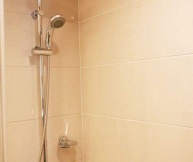 اتاق سوپریور, Novotel Atlantis Shanghai   Breakfast In The Clouds With River View In The Revolving Restaurant