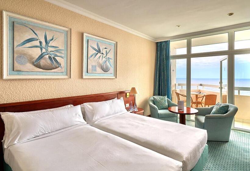 Люкс Мастер, Precise Resort Tenerife