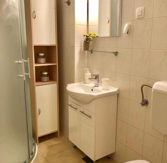 آپارتمان 1 خوابه, Apartments Maria