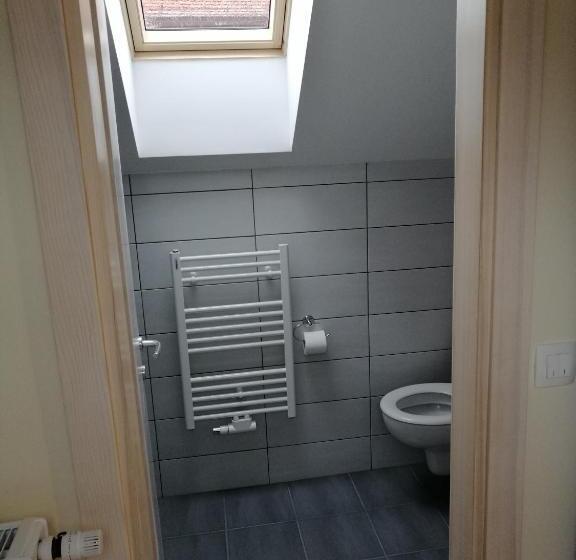 اتاق پنت هاوس, Apartments Maria