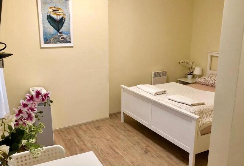 اتاق استاندارد, Apartments Maria