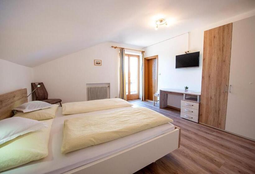 סוויטה משפחתית, Garni Gartenheim