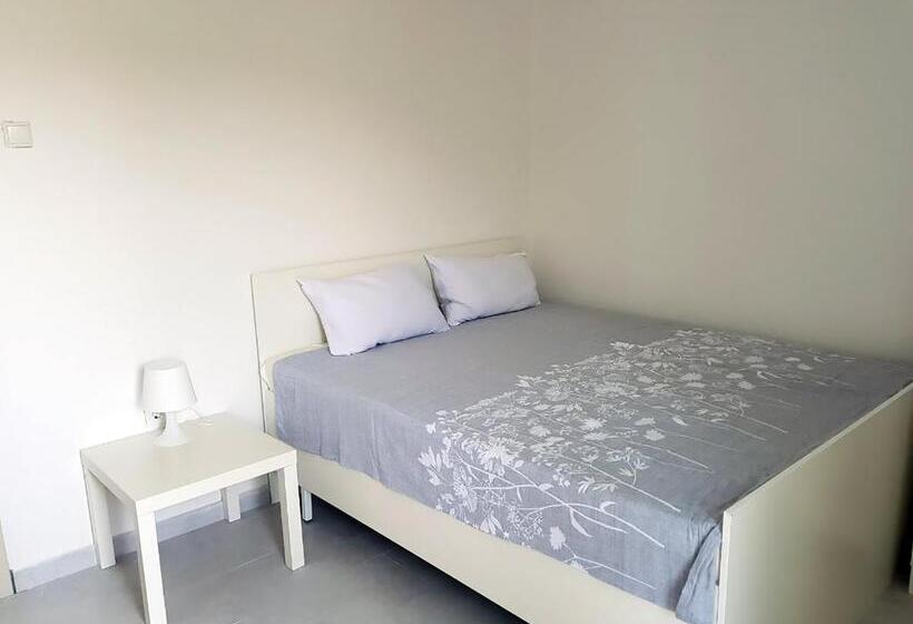 استودیوی استاندارد با چشمانداز دریا, In Villa Guesthouse