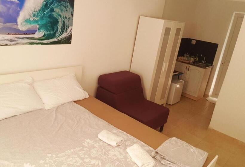 استودیو استاندارد با چشمانداز باغ, In Villa Guesthouse