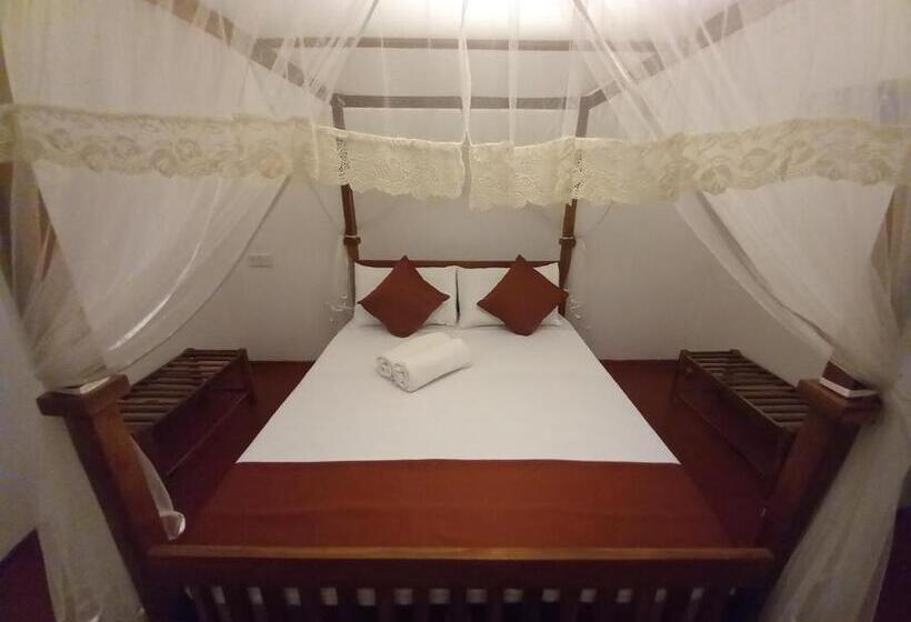 اتاق اکونومی, Mahaweli Shades