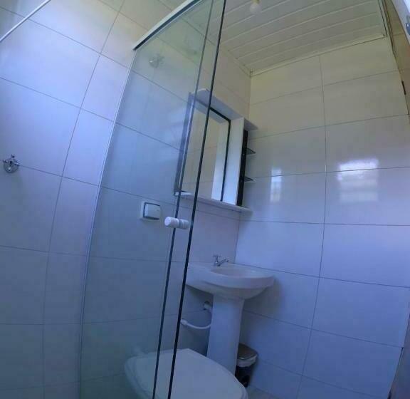 이코노미 룸, Pousada Recanto Itaguá