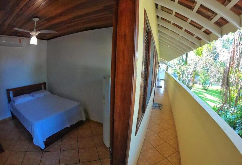 이코노미 룸, Pousada Recanto Itaguá