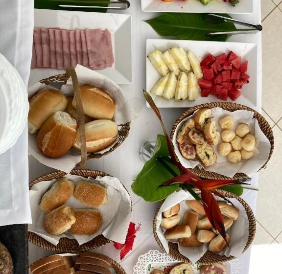 이코노미 룸, Pousada Recanto Itaguá