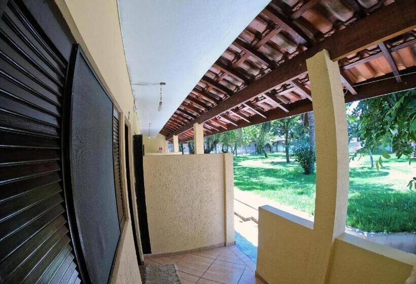 스탠다드 트리플 룸, Pousada Recanto Itaguá