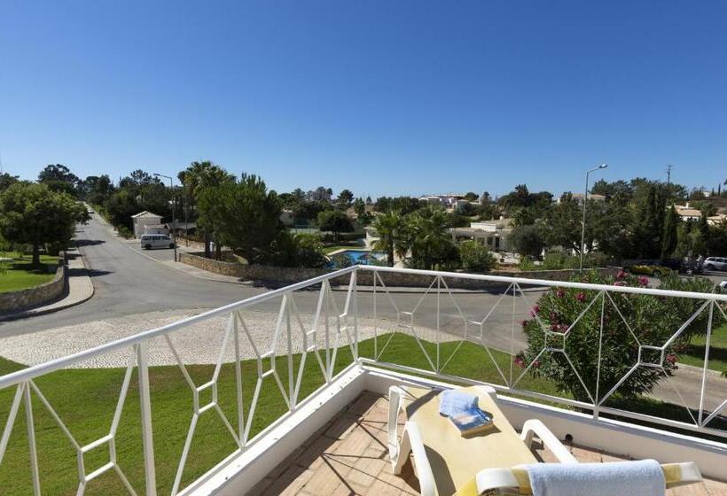 ویلای 3 خوابه با چشمانداز باغ, Quinta Do Rosal