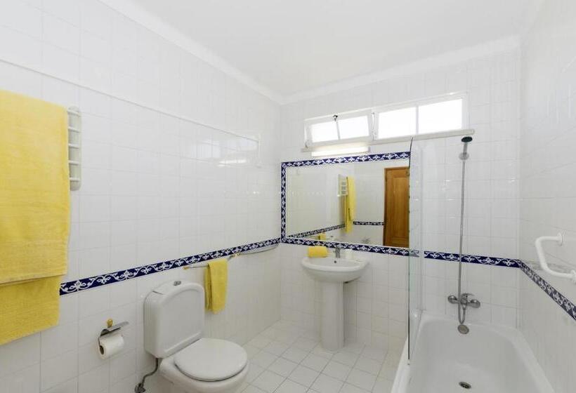 ویلای 3 خوابه با چشمانداز باغ, Quinta Do Rosal