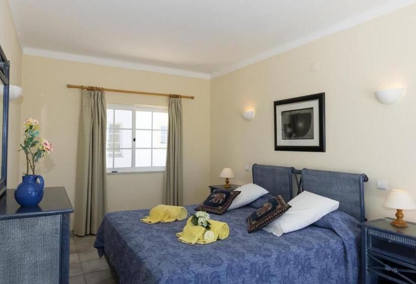 ویلای 3 خوابه با چشمانداز باغ, Quinta Do Rosal