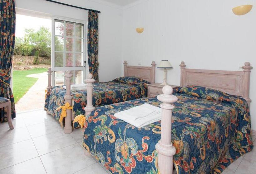 ویلای 3 خوابه با استخر, Quinta Do Rosal