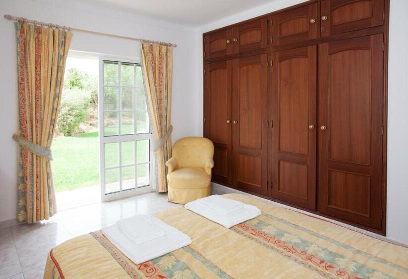 ویلای 3 خوابه با استخر, Quinta Do Rosal