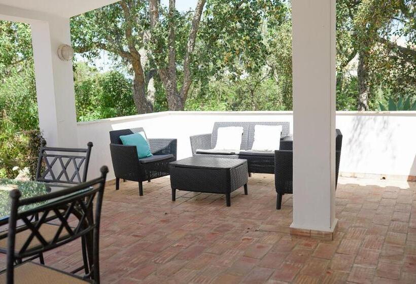 ویلای 4 خوابه, Quinta Do Rosal