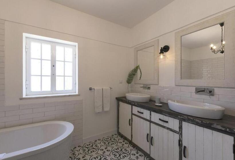 ویلا سوپریور 3 خوابه, Quinta Do Rosal