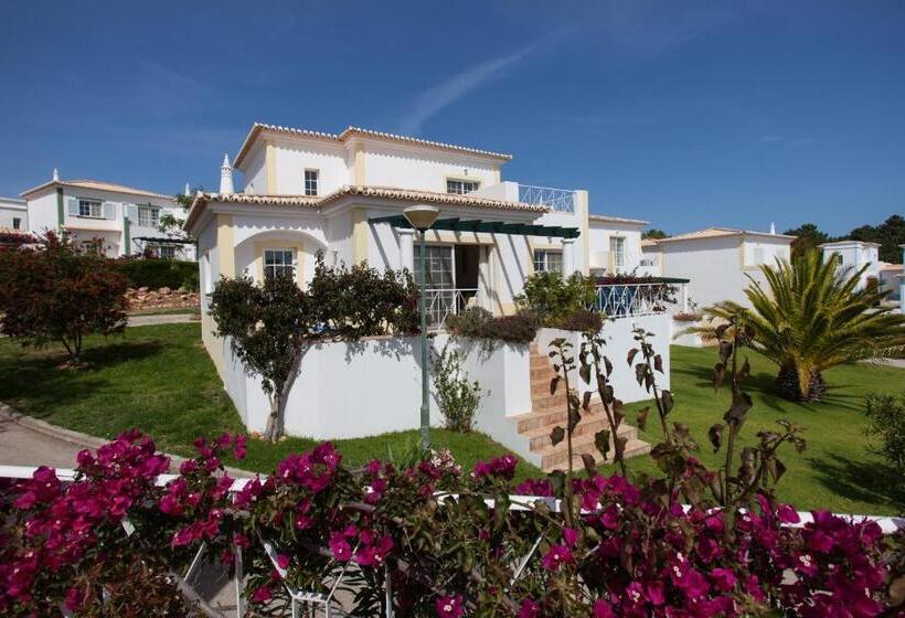 ویلای 3 خوابه با چشمانداز باغ, Quinta Do Rosal