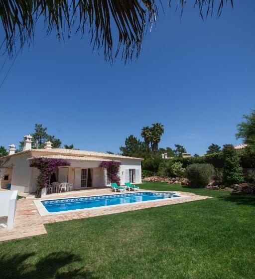 ویلای 3 خوابه با استخر, Quinta Do Rosal