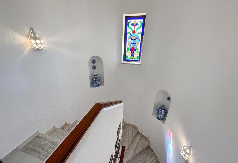 ویلای 4 خوابه, Quinta Do Rosal