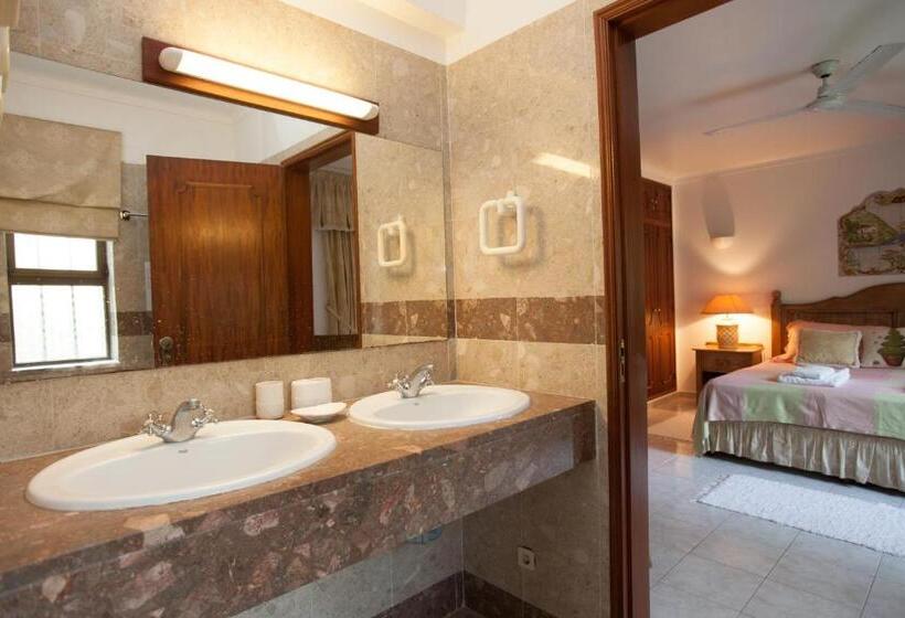 带4个卧室的别墅, Quinta Do Rosal