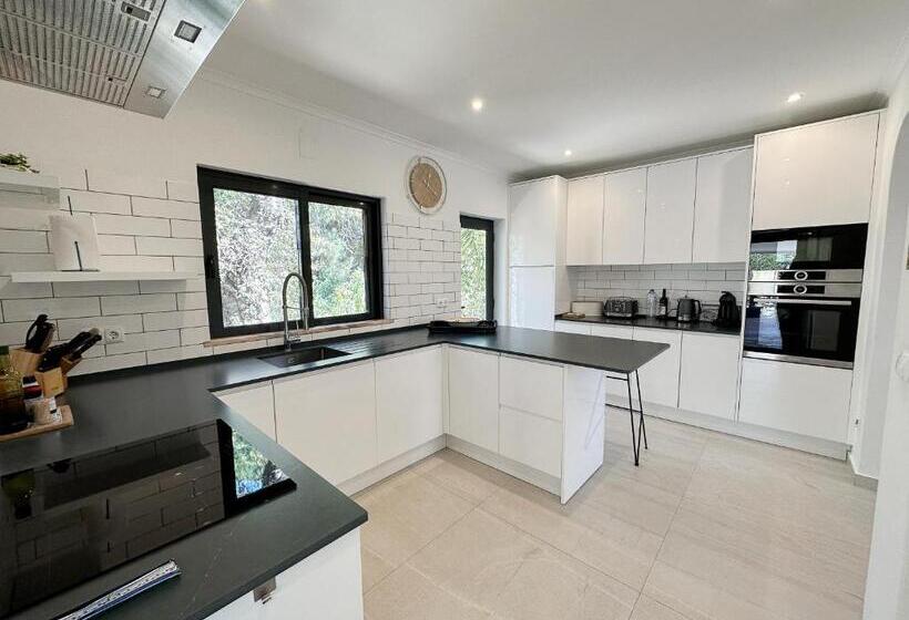 ویلای 4 خوابه, Quinta Do Rosal