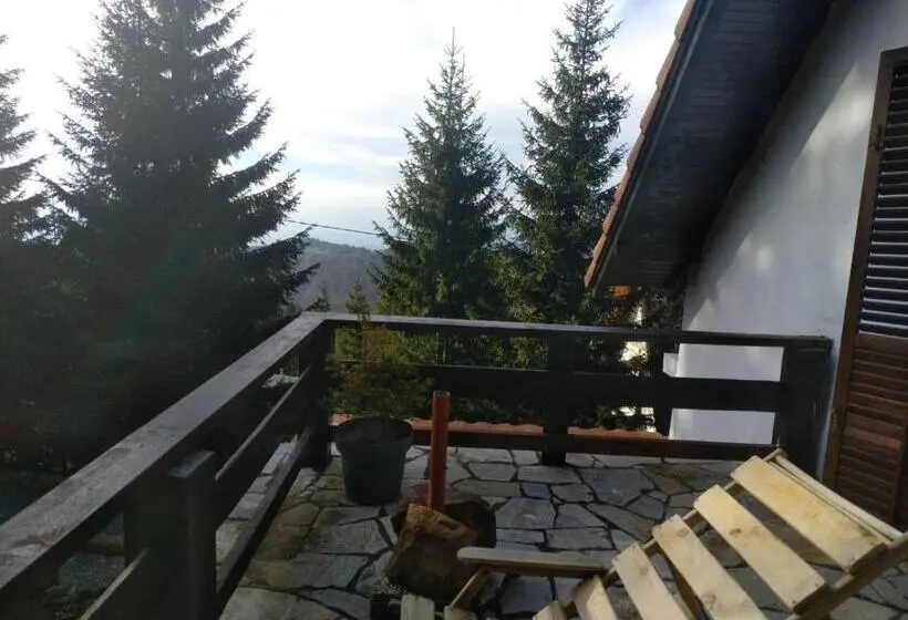 سوییت دوبلکس, Uki & Sofi Mountain House