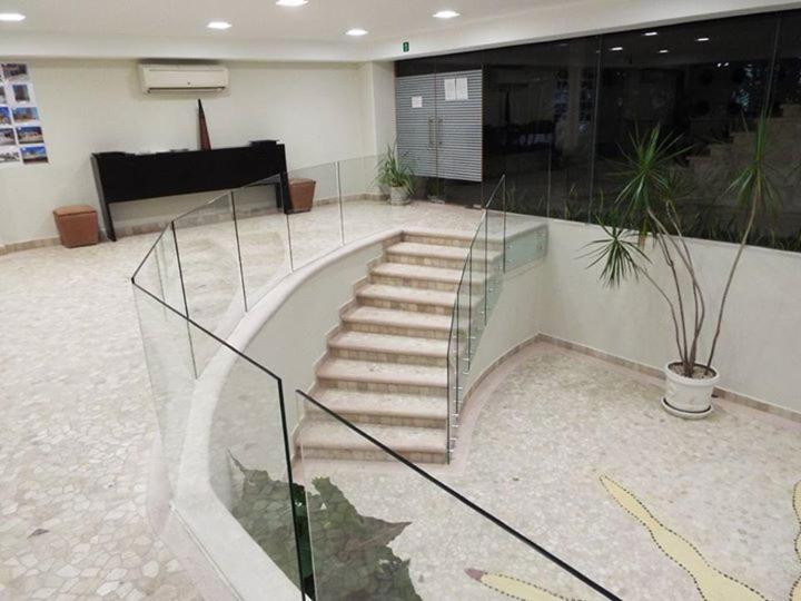 スタンダードスタジオ, Puerta Diamante Acapulco